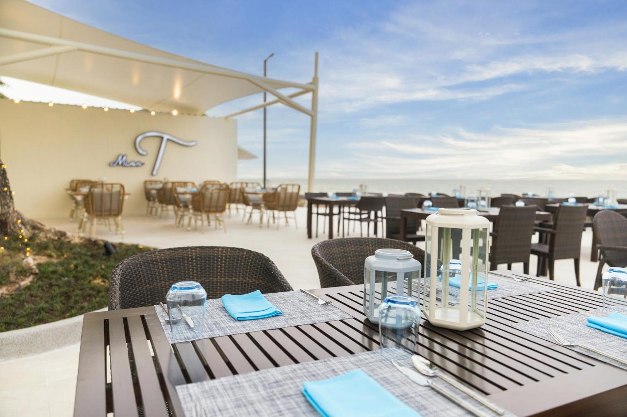 Aviyana Hua Hin Hotel Cha-Am Exterior photo